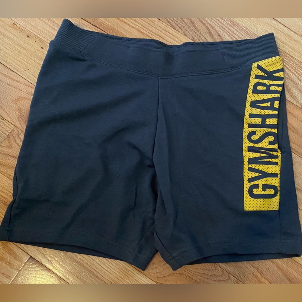 Men’s gymshark shorts